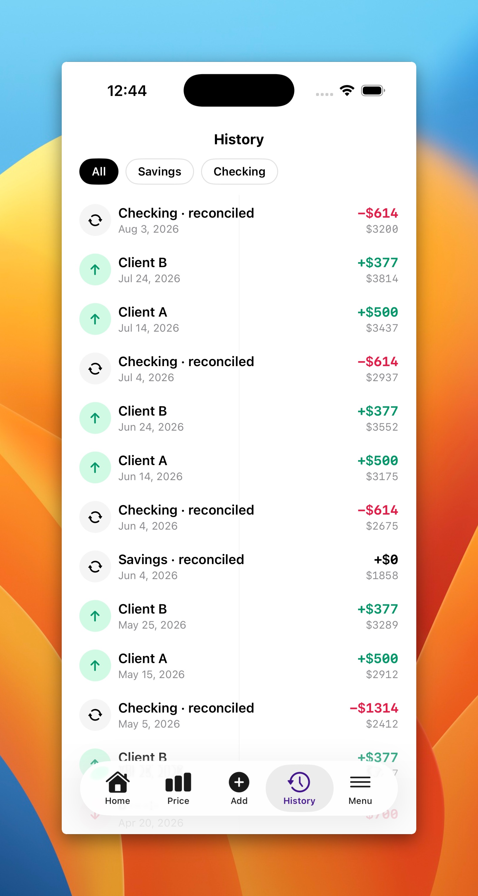 The History screen listing incomes and balance readings with running totals.